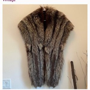 Vintage Fur Extra Long Raccoon or Beaver,  Finn? Lined straps !